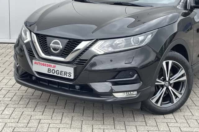Nissan Qashqai (2018) thumbnail 4
