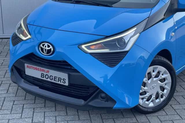Toyota Aygo (2019) thumbnail 3