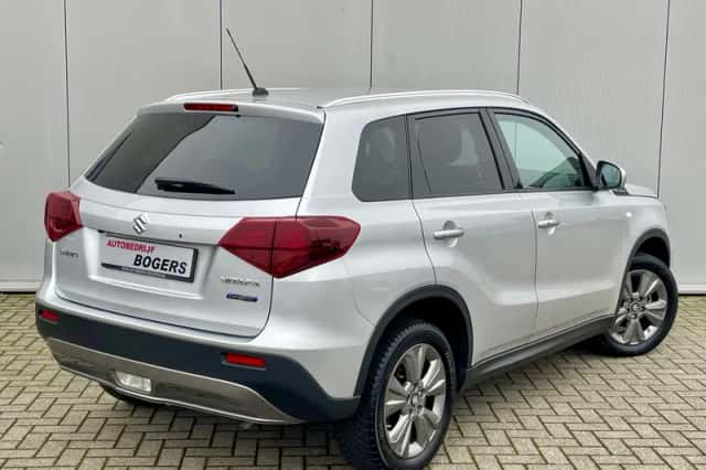 Suzuki Vitara (2026) thumbnail 2
