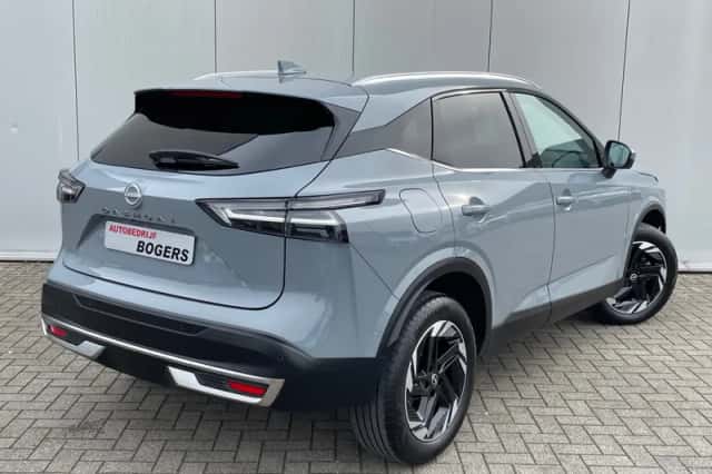 Nissan Qashqai (2024) thumbnail 2