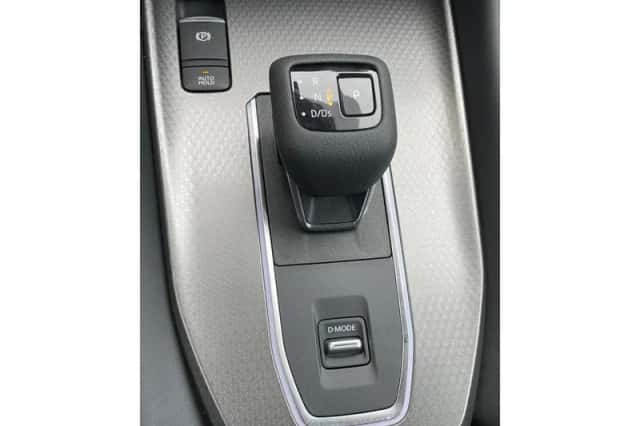 Nissan Qashqai (2024) thumbnail 6