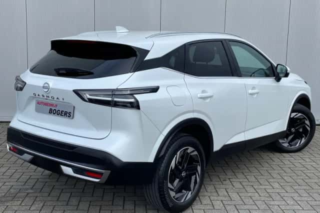 Nissan Qashqai (2024) thumbnail 2