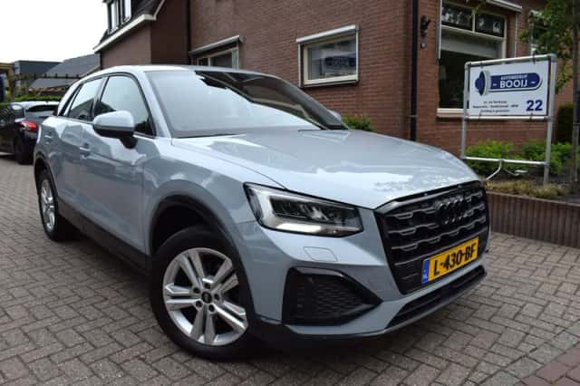Audi Q2 (2021) thumbnail 2
