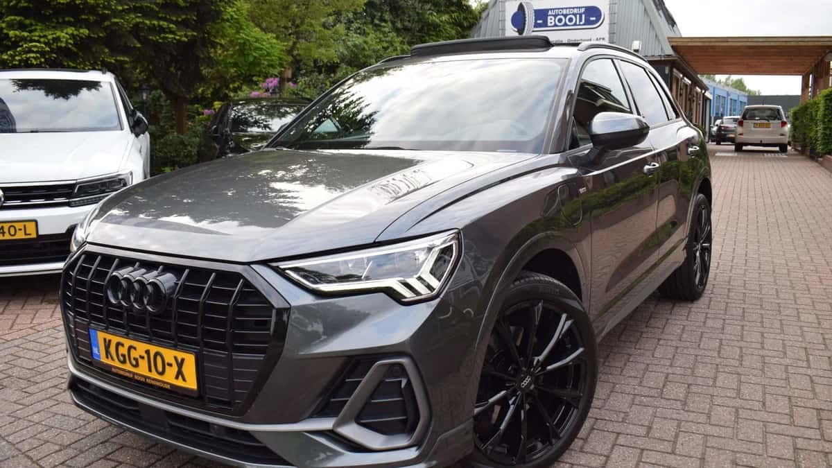 Audi Q3 (2022) — foto 1