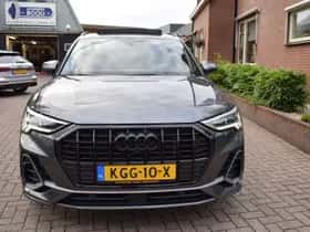 Audi Q3 (2022) thumbnail 3