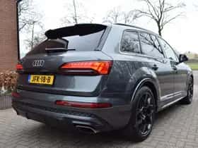 Audi Q7 (2024) thumbnail 11
