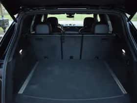 Porsche Cayenne (2024) thumbnail 23