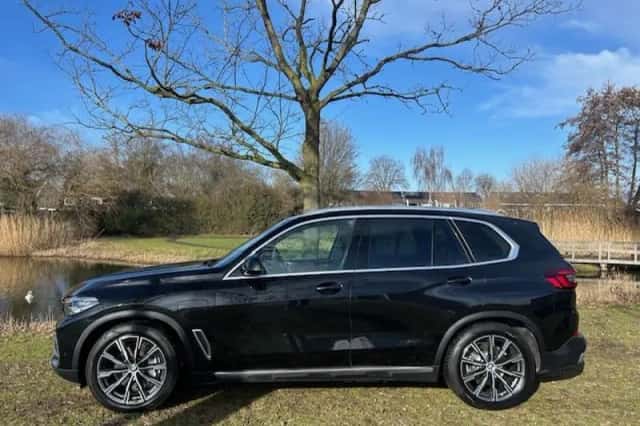 BMW X5 (2021) thumbnail 6