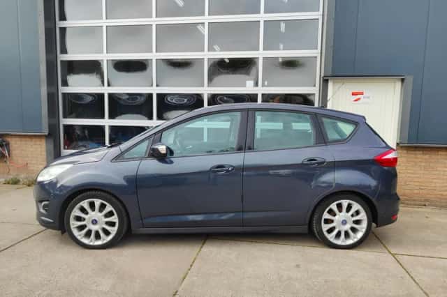 Ford C-Max (2013) thumbnail 2