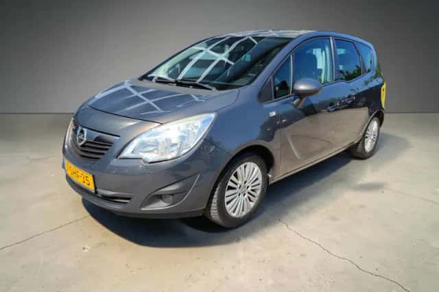 Opel Meriva (2013) thumbnail 1
