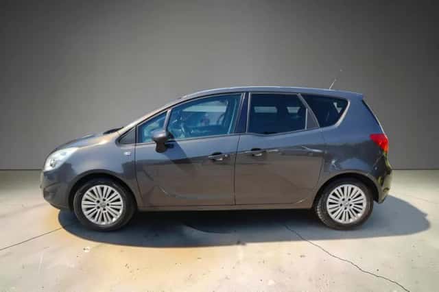 Opel Meriva (2013) thumbnail 2