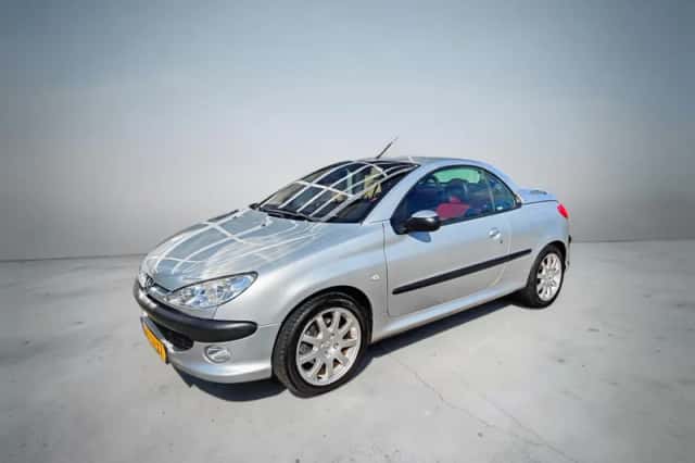 Peugeot 206 (2002) thumbnail 1