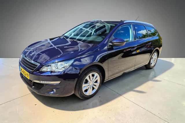 Peugeot 308 (2017) thumbnail 1
