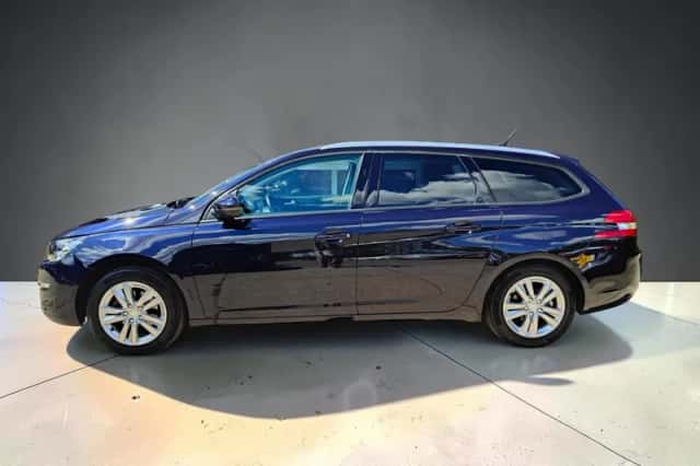 Peugeot 308 (2017) thumbnail 2