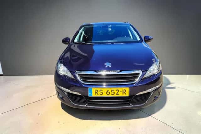 Peugeot 308 (2017) thumbnail 4