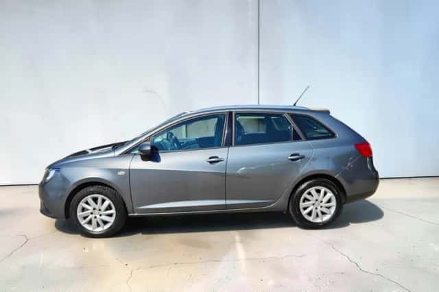 SEAT Ibiza (2012) thumbnail 2
