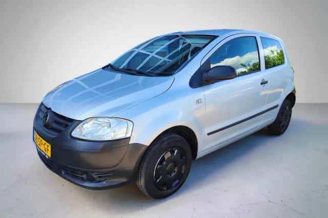Volkswagen Fox (2006) thumbnail 1