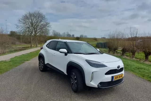 Toyota Yaris Cross (2021) thumbnail 2