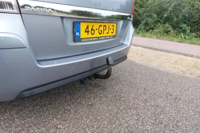 Opel Zafira (2008) thumbnail 5