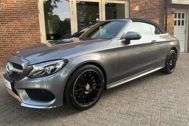 Mercedes-Benz C-Klasse (2016) thumbnail 3