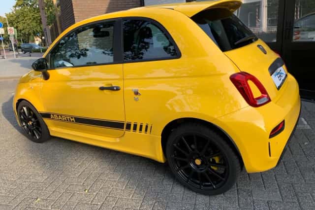 Fiat 500 (2016) thumbnail 3
