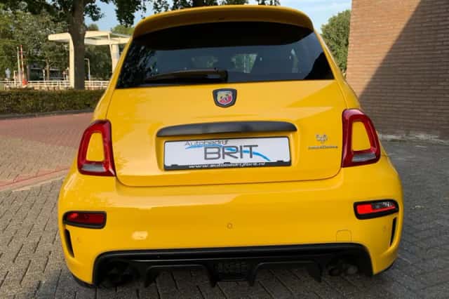 Fiat 500 (2016) thumbnail 5