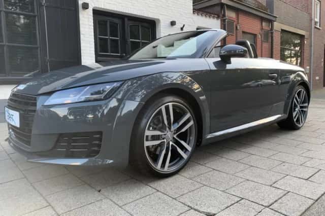 Audi TT (2016) thumbnail 1