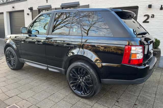 Land Rover Range Rover (2008) thumbnail 3