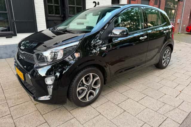 Kia Picanto (2022) thumbnail 1