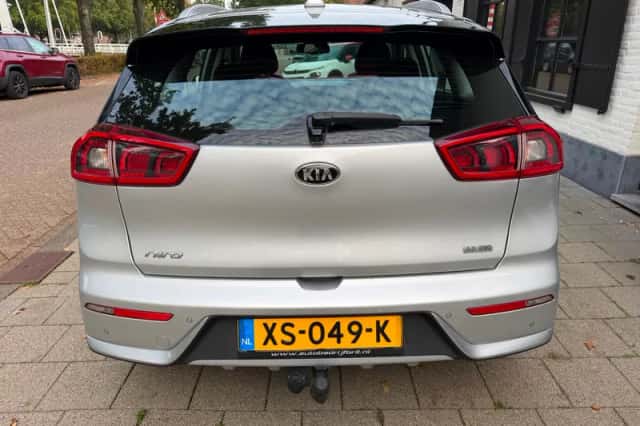 Kia Niro (2019) thumbnail 4