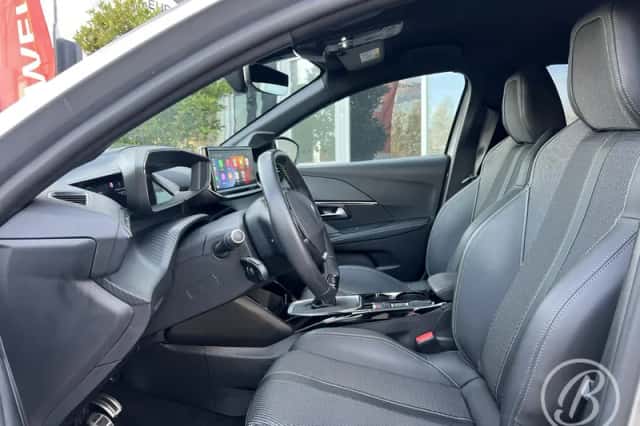 Peugeot 208 (2024) thumbnail 6