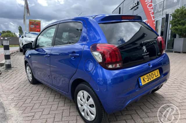 Peugeot 108 (2021) thumbnail 3