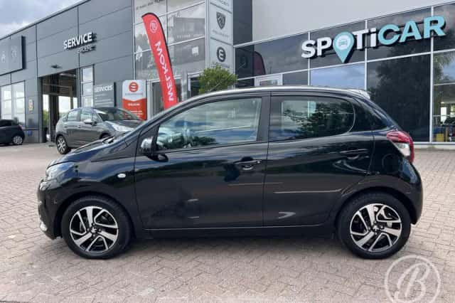 Peugeot 108 (2021) thumbnail 2