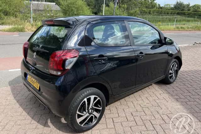 Peugeot 108 (2021) thumbnail 4