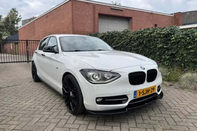 BMW 1-Serie (2013) thumbnail 3