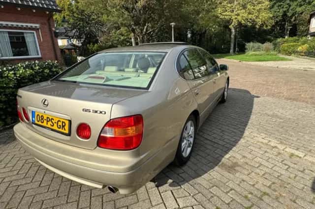 Lexus GS (2000) thumbnail 4