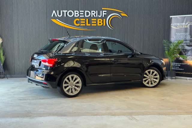Audi A1 (2017) thumbnail 3