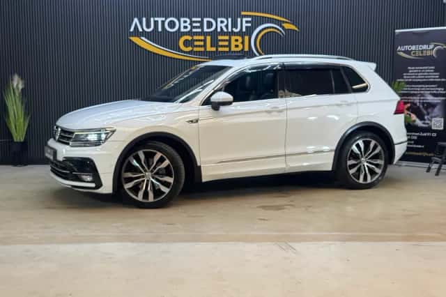 Volkswagen Tiguan (2018) thumbnail 2