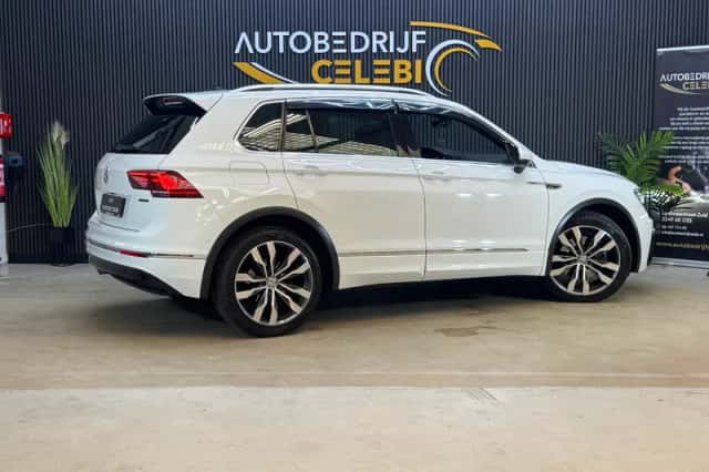 Volkswagen Tiguan (2018) thumbnail 3