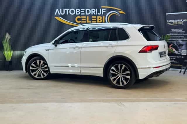 Volkswagen Tiguan (2018) thumbnail 4