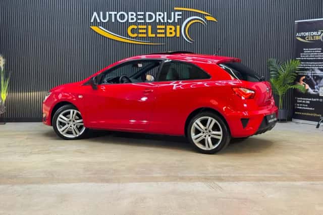 SEAT Ibiza (2013) thumbnail 4