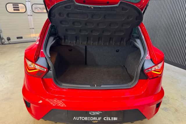 SEAT Ibiza (2013) thumbnail 5