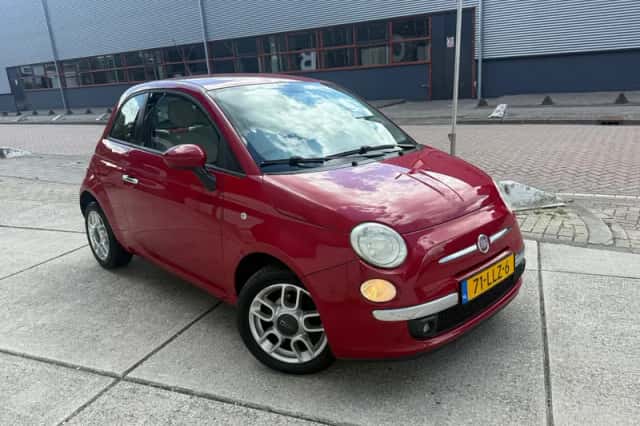 Fiat 500 (2010) thumbnail 1