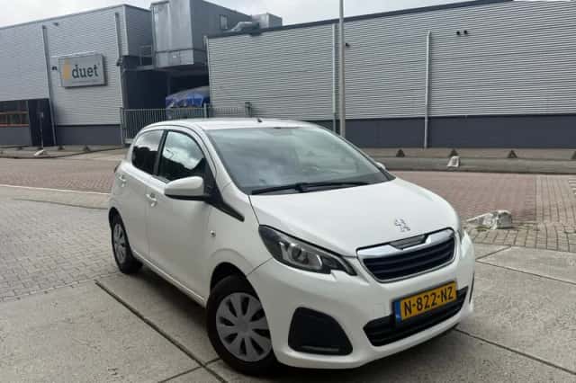 Peugeot 108 (2016) thumbnail 2