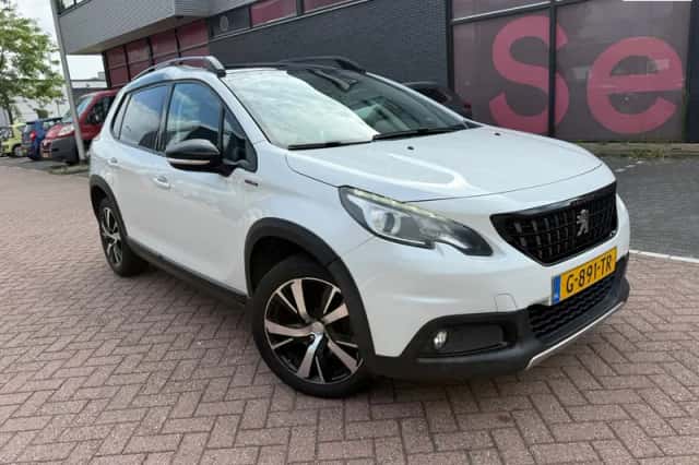Peugeot 2008 (2016) thumbnail 2