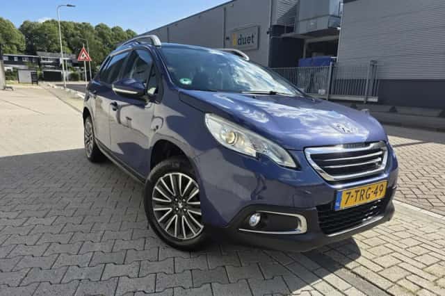 Peugeot 2008 (2014) thumbnail 1