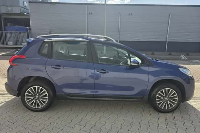 Peugeot 2008 (2014) thumbnail 3