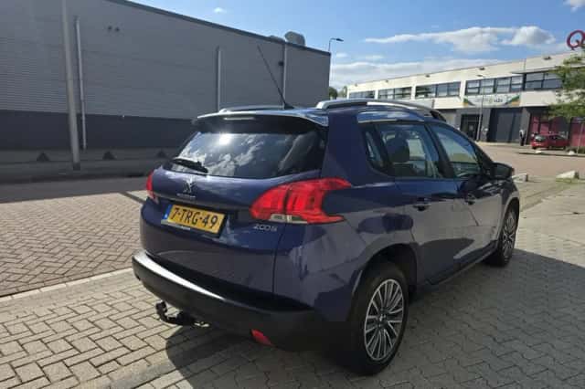 Peugeot 2008 (2014) thumbnail 4