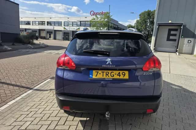 Peugeot 2008 (2014) thumbnail 5