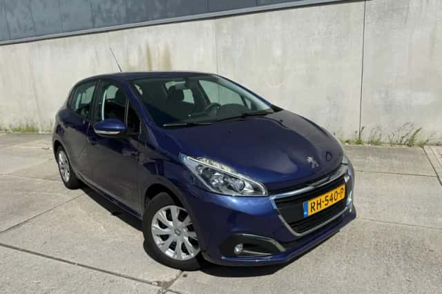 Peugeot 208 (2017) thumbnail 1